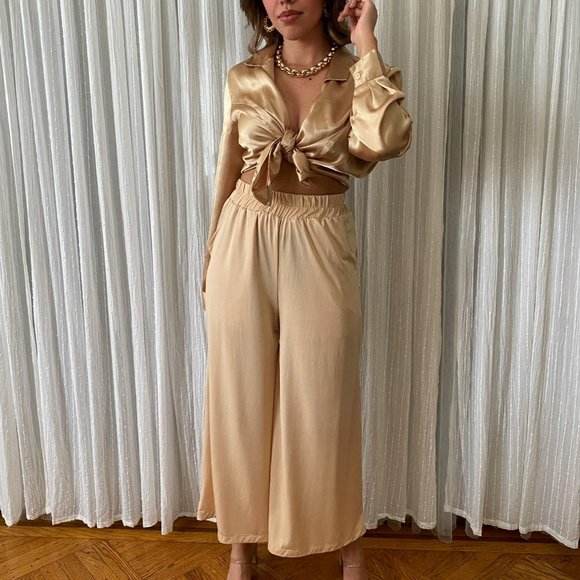 SOLD Vintage Quiana Wide Leg Trousers - Picture 2 of 4